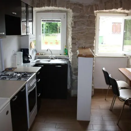Ivana Apartment *